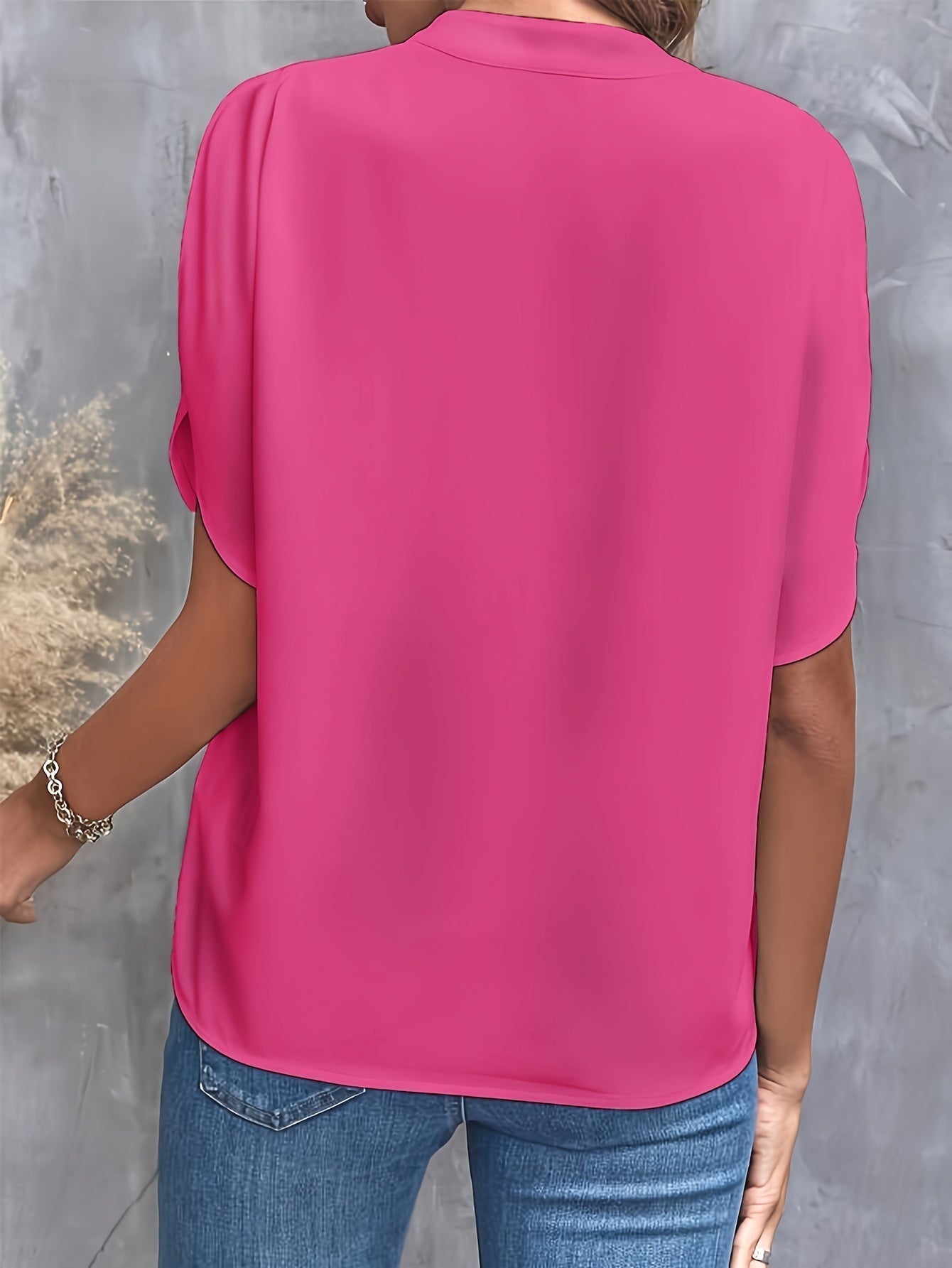 Sorelia™ | Blouse met V-Hals en Vlindermouwen