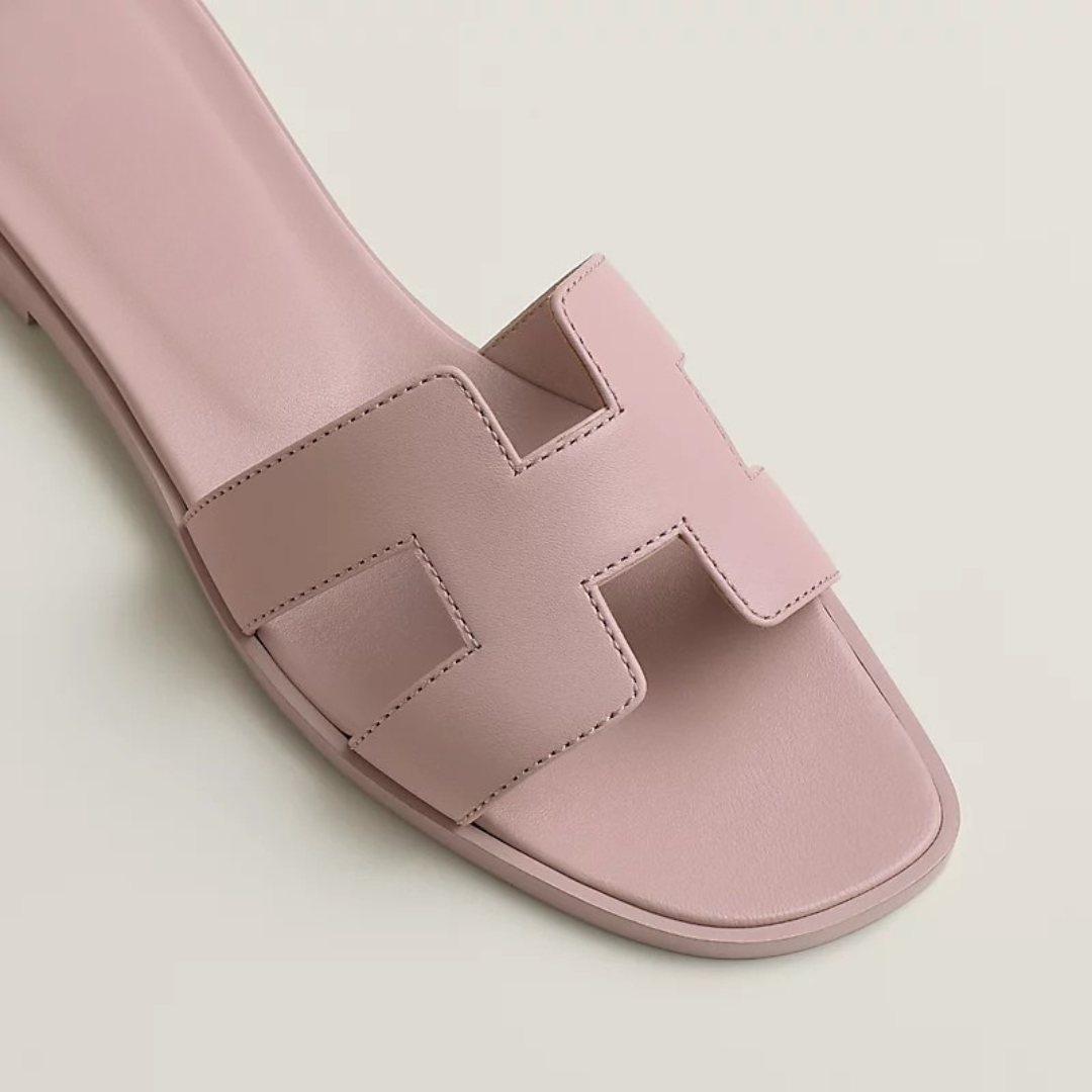 Chiara™ | Minimalistische Sandalen met Ergonomisch Suède Voetbed