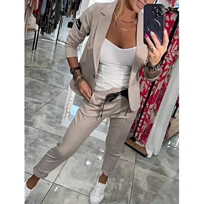 Milae™ | Blazer en Jogger Set