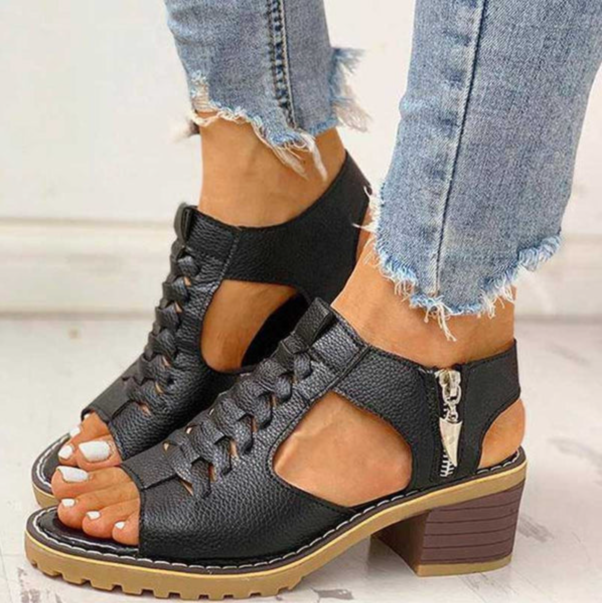 Thara™ | Elegante Hoge Haksandalen