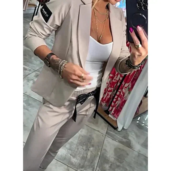 Milae™ | Blazer en Jogger Set