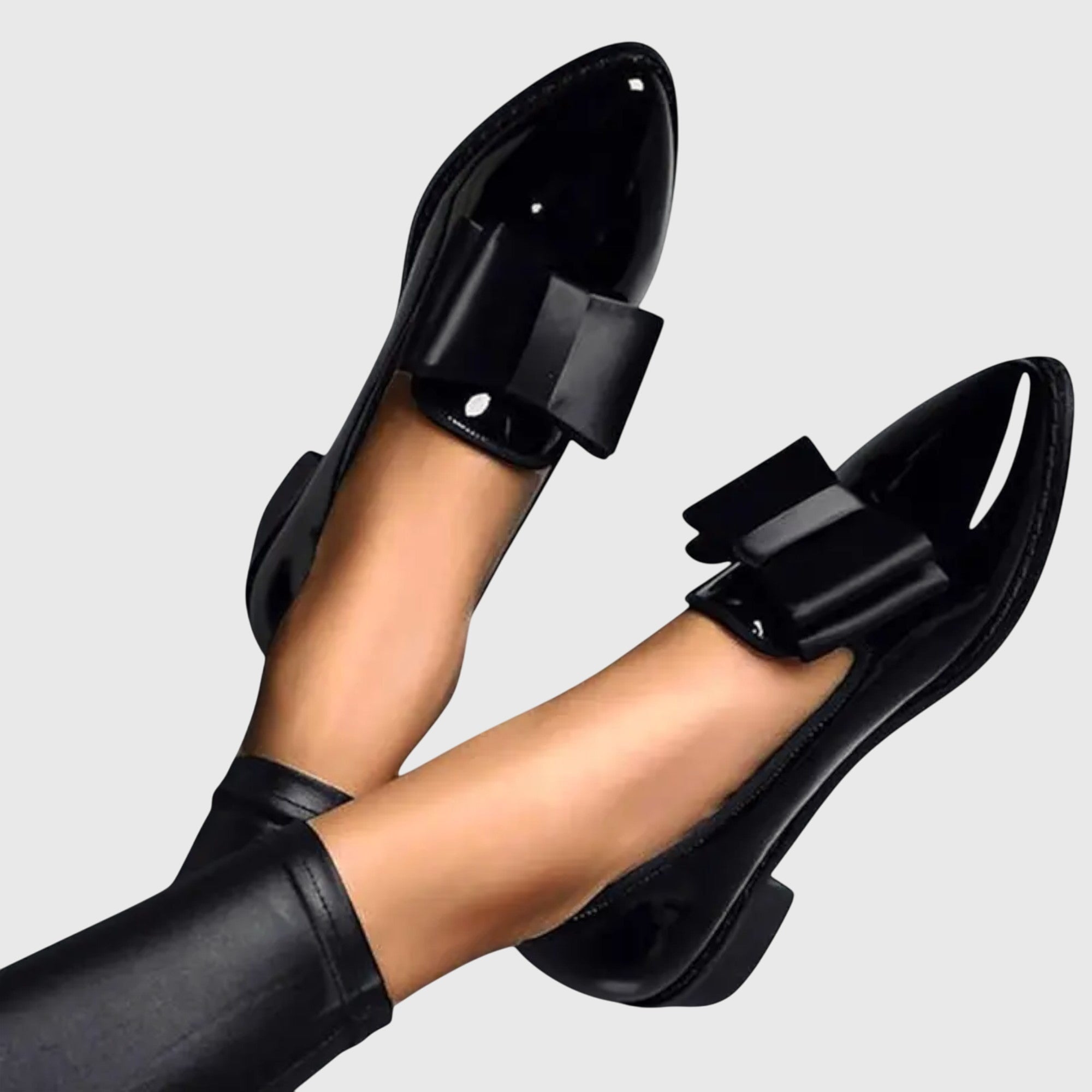 Van Der Waal™ | Lak Mocassins met Strik