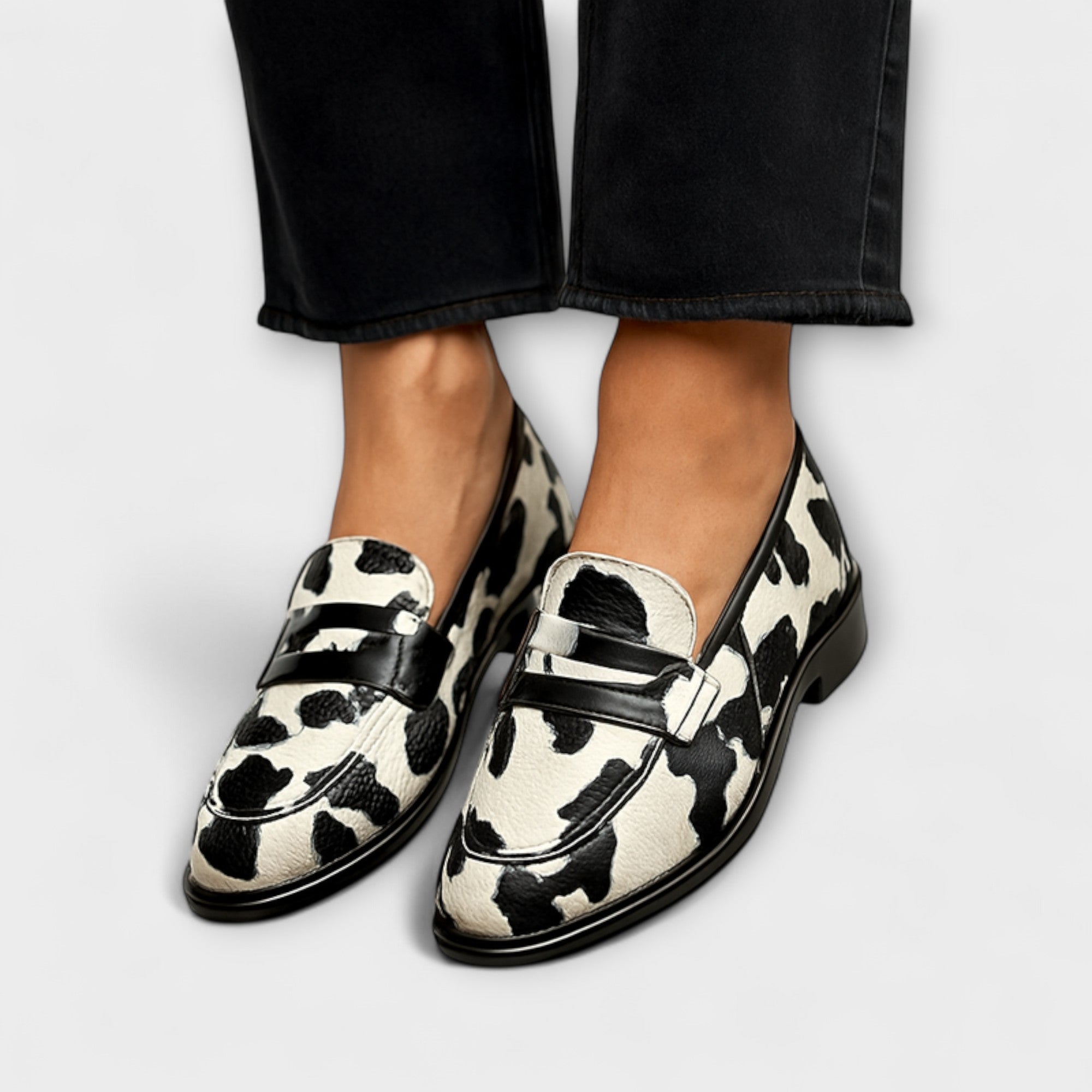 Van Der Waal™ | Penny Mocassins met Koeienprint