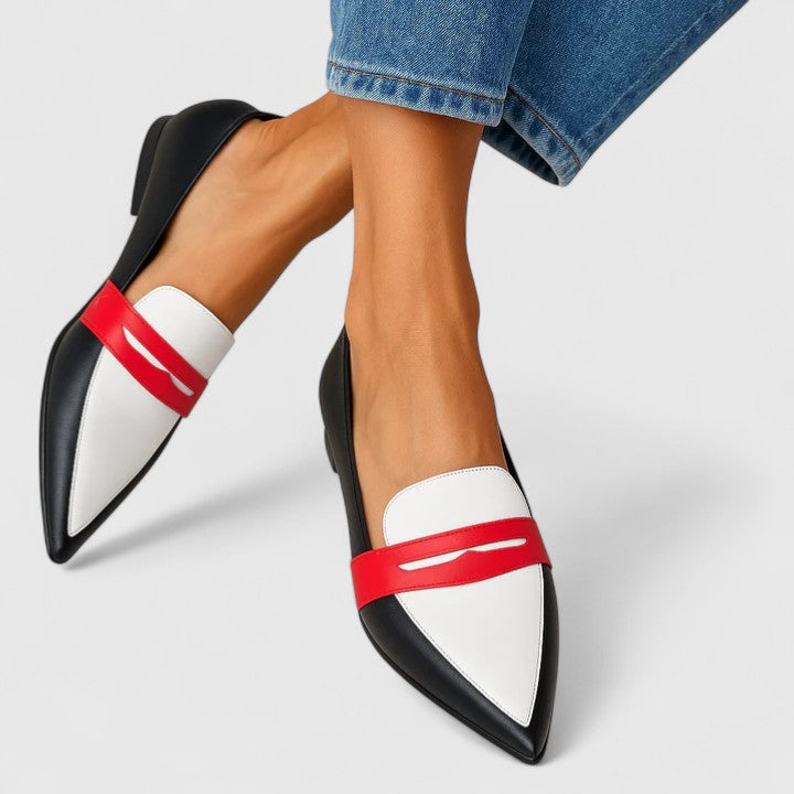 Van Der Waal™ | Mocassins met rood accent