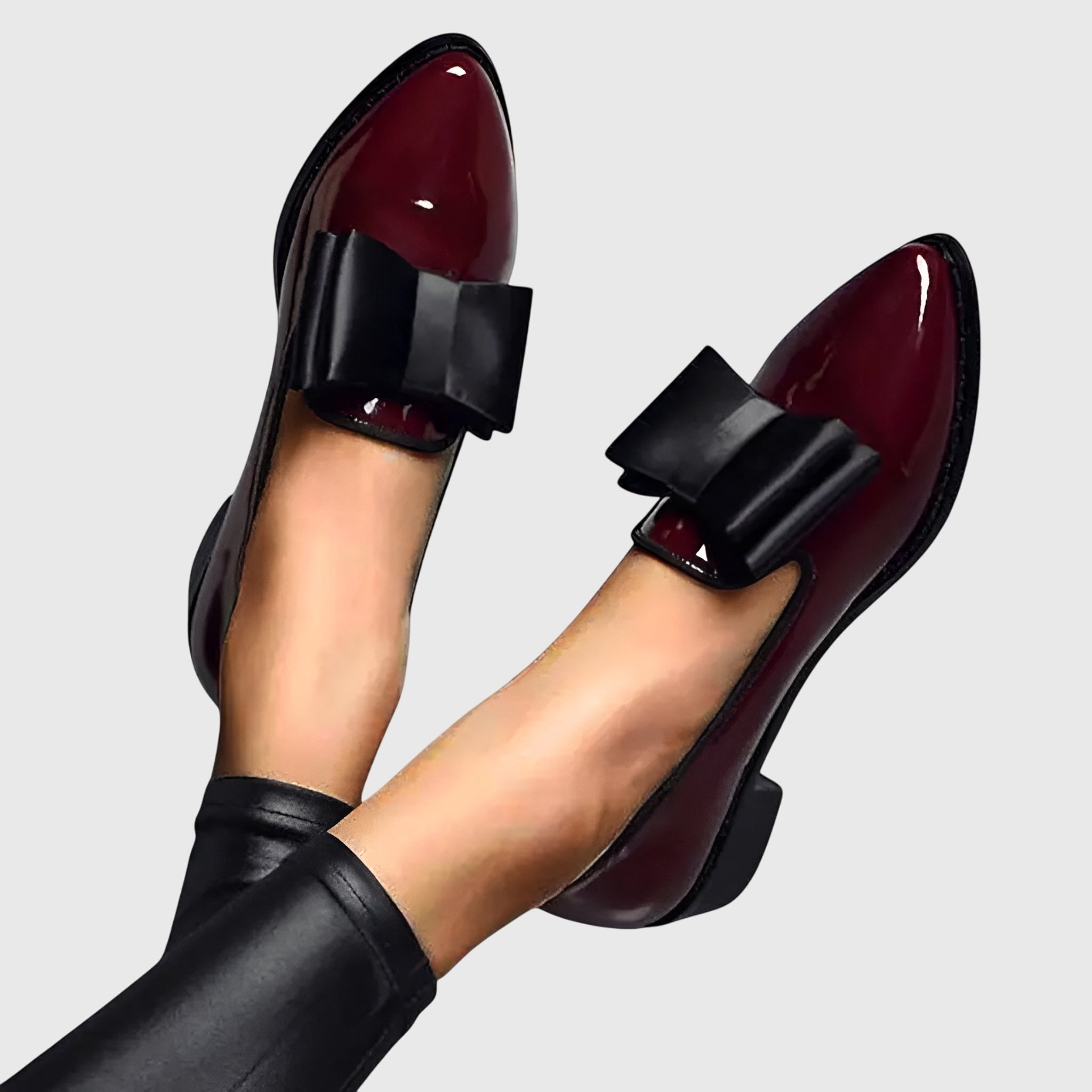 Van Der Waal™ | Lak Mocassins met Strik