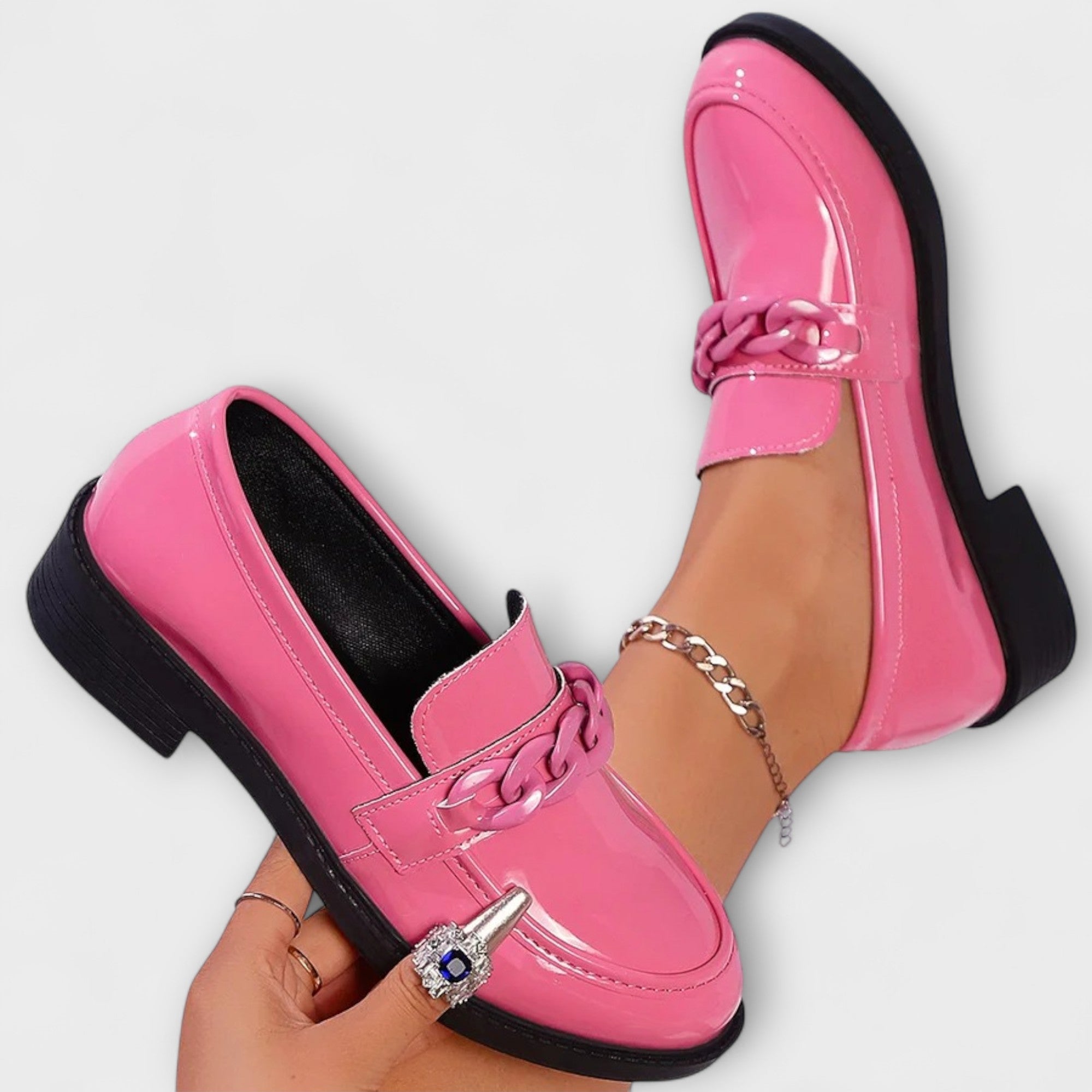 Van Der Waal™ | Glanzende ketting mocassins